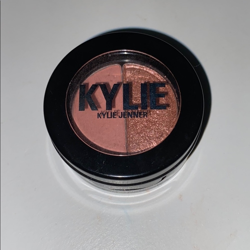 Kylie Cosmetics Candy K shadow duo